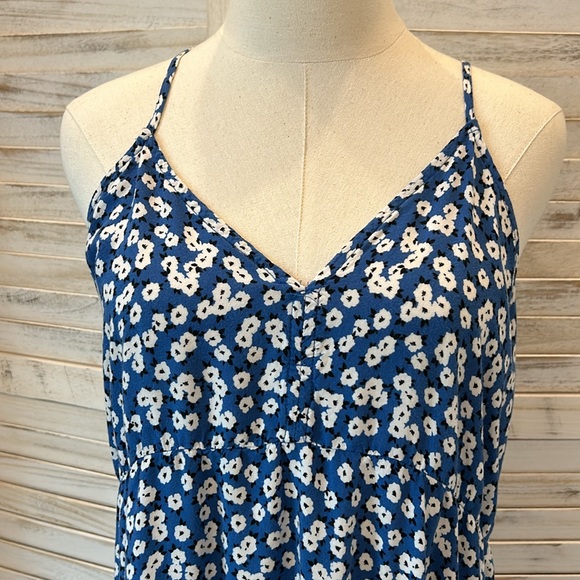 Pacific Vibes Floral Maxi Sun Dress with High/Low Hem - Picture 2 of 6